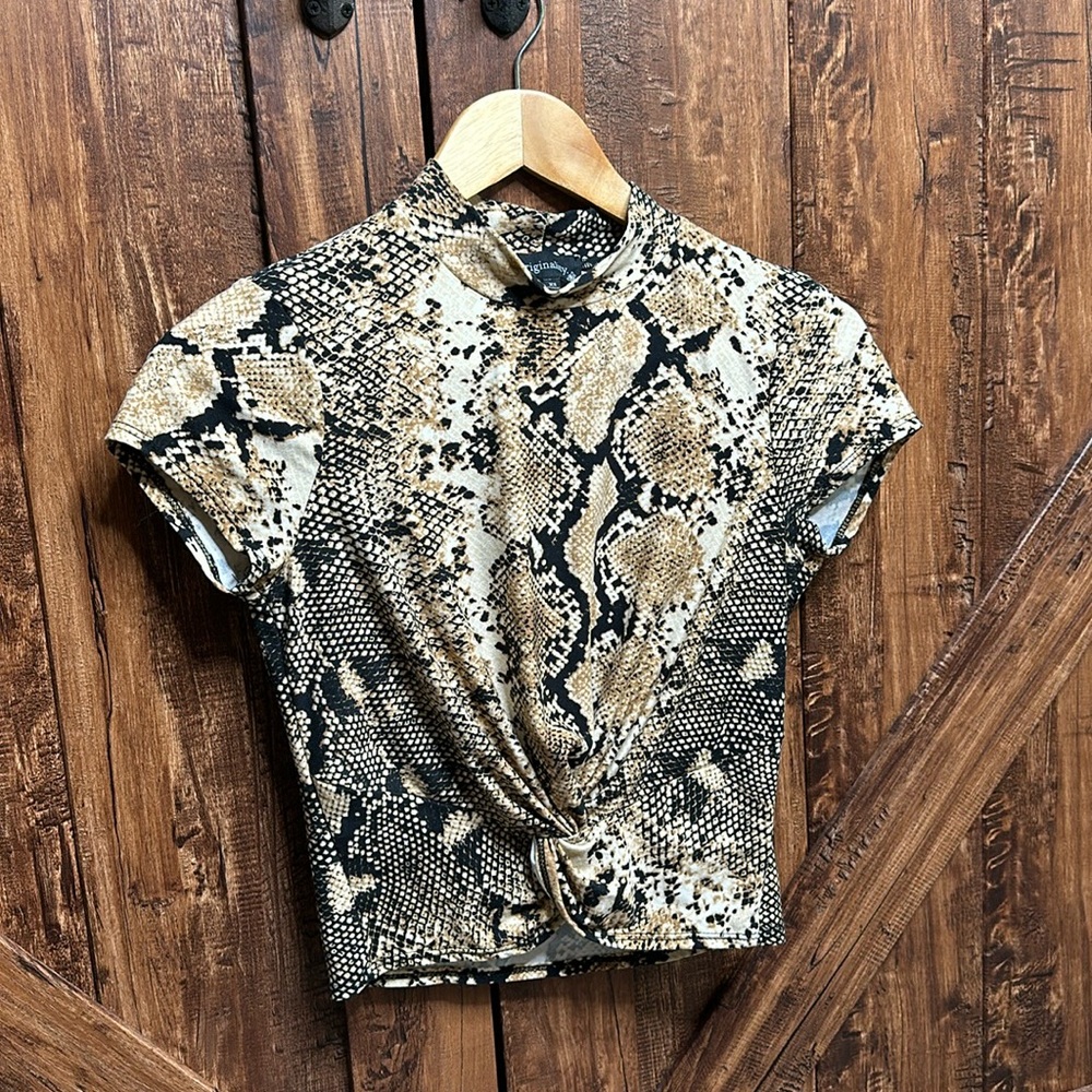Snake skin mock neck crop top size xs